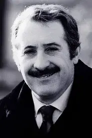 Romolo Valli