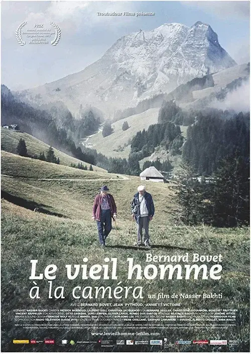 Bernard Bovet le vieil homme à la caméra poster