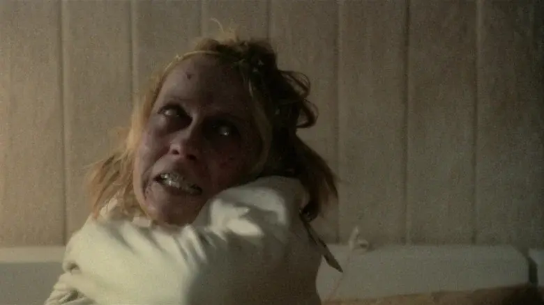 Beyond the Door still 2