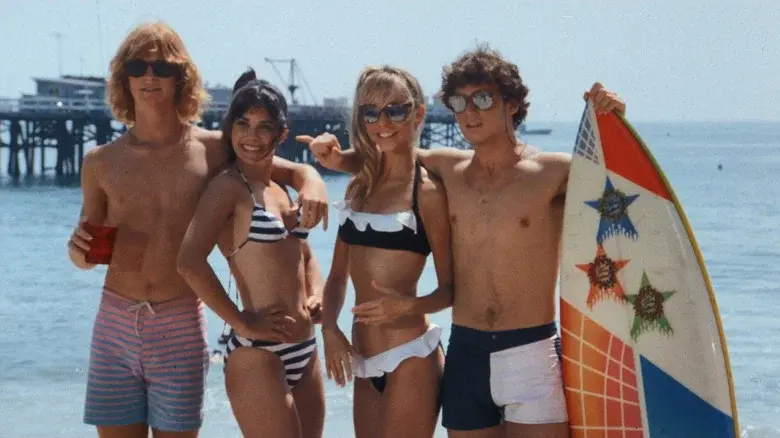 Surf 2 still 1
