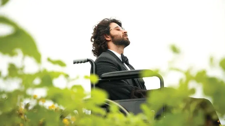 Guzaarish still 5