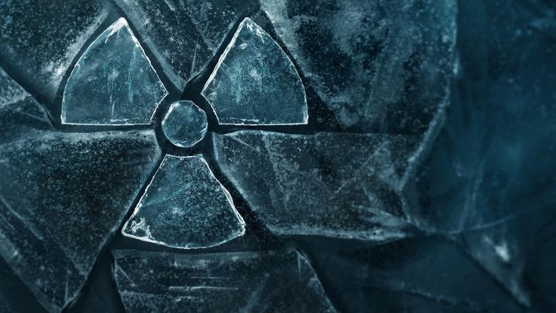 Turning Point: The Bomb and the Cold War still 3