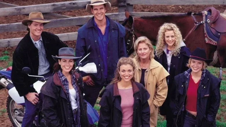 McLeod's Daughters still 4