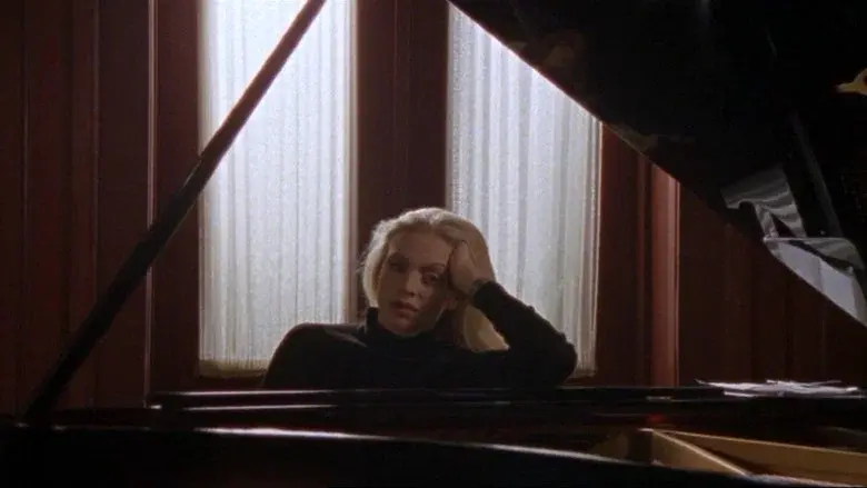 Poltergeist: The Legacy still 8