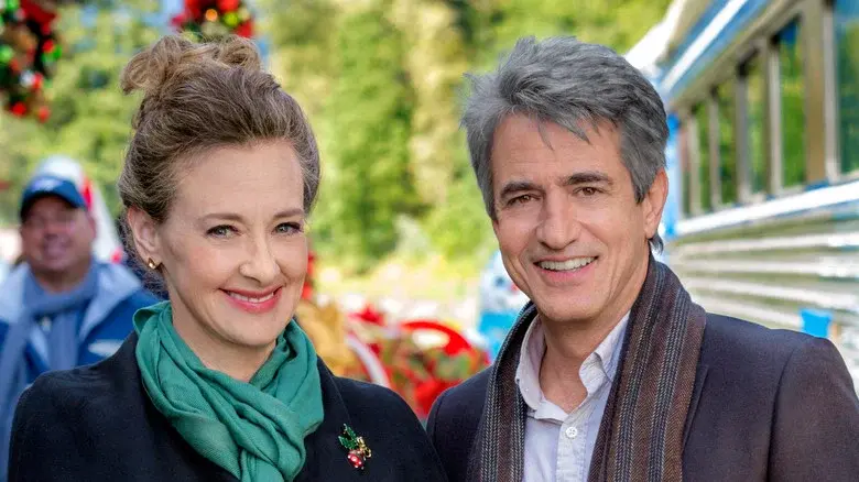 The Christmas Train still 2
