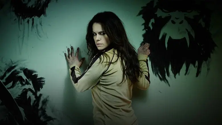 12 Monkeys still 8