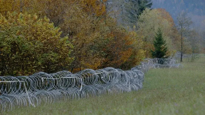 The Wire still 1