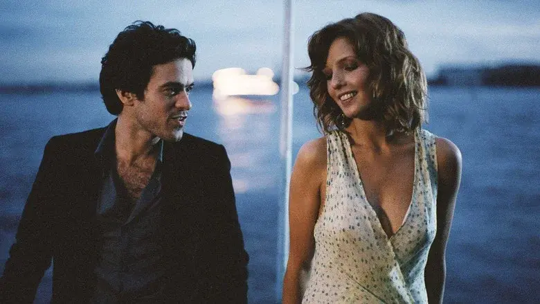 Russian Dolls still 3