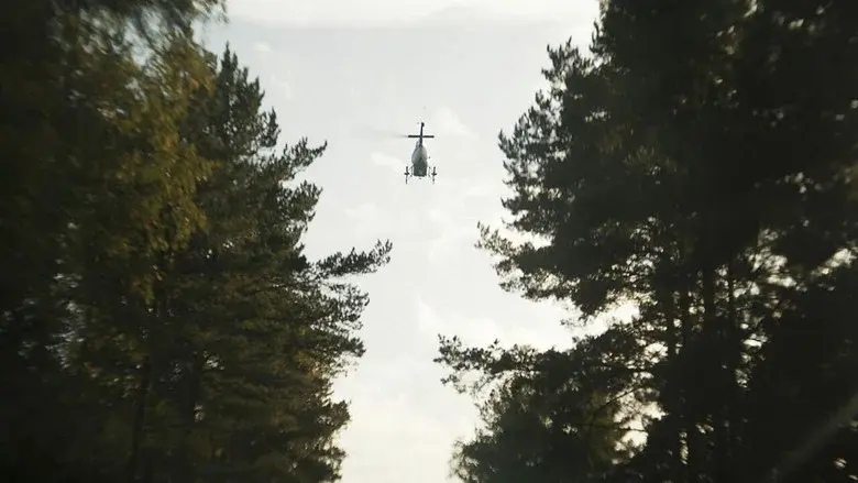 The Helicopter Heist still 5