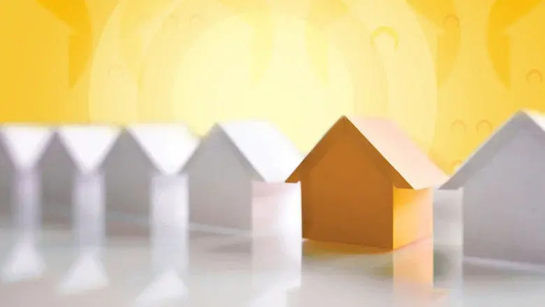 House Hunters still 6