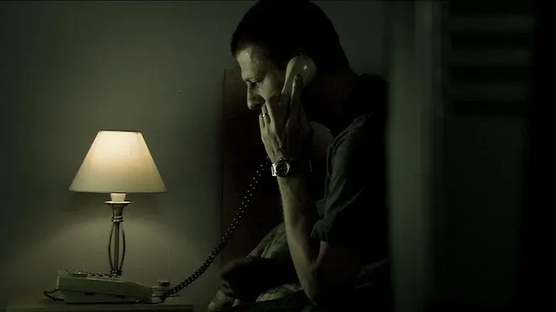Outlaw still 6