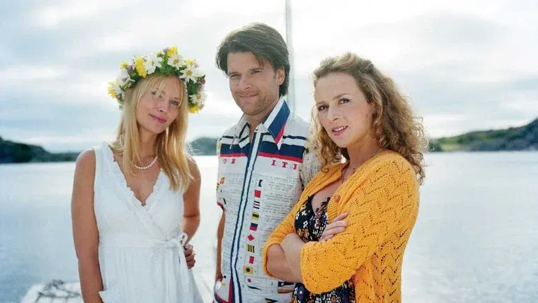 A Midsummer of Love still 4