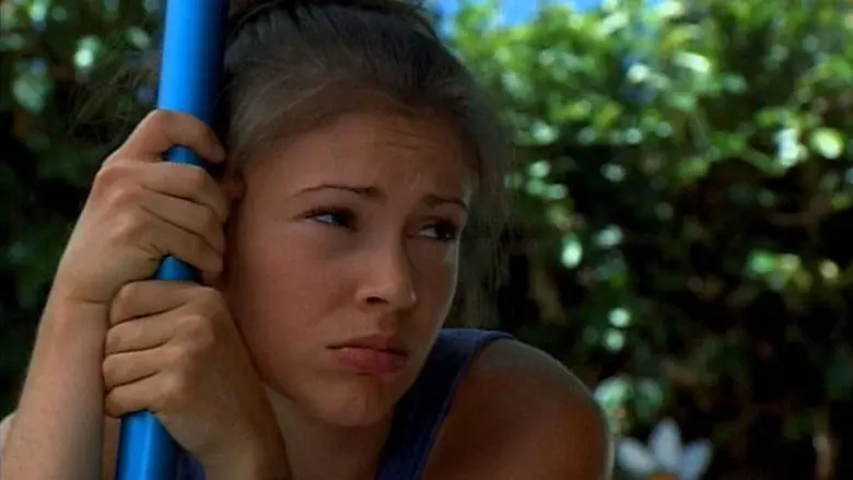 Hugo Pool still 2
