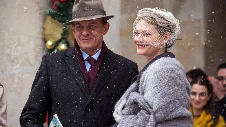 Picture Perfect Royal Christmas still 4