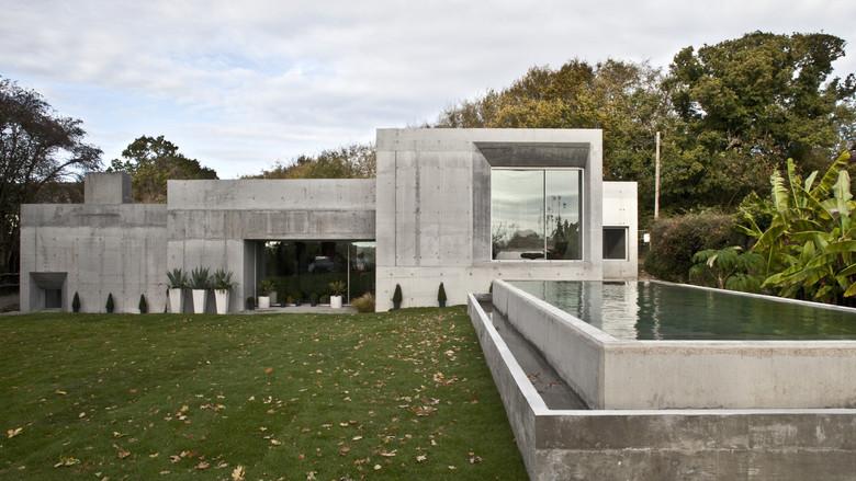 Grand Designs still 7