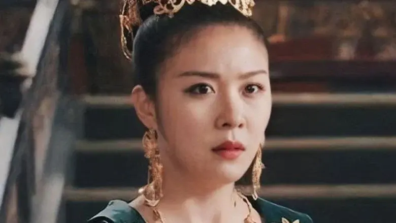 Empress Ki still 8