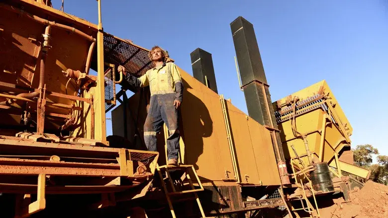 Aussie Gold Hunters still 5