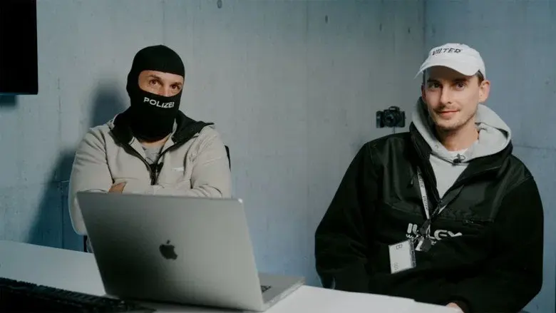 Die Enkeltrick Betrüger still 2