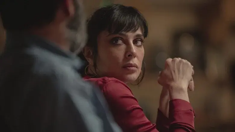 Perfect Strangers still 6