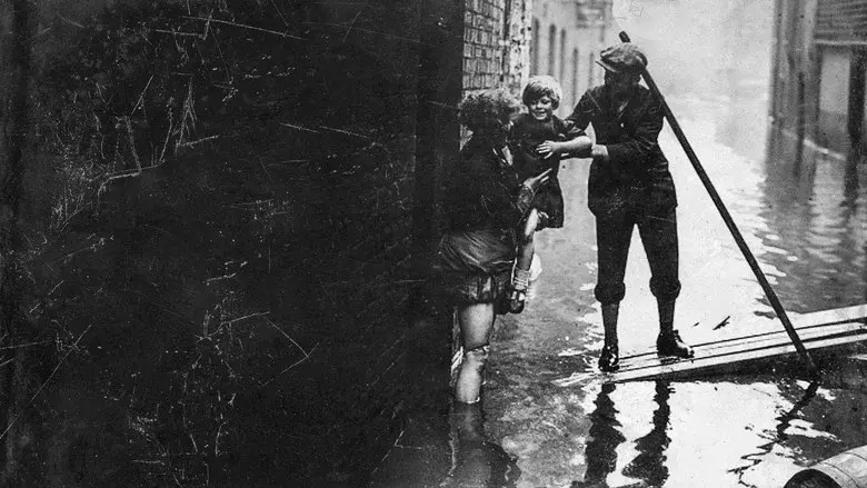 1928: The Year the Thames Flooded still 1
