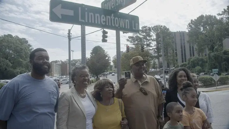 Linnentown still 1