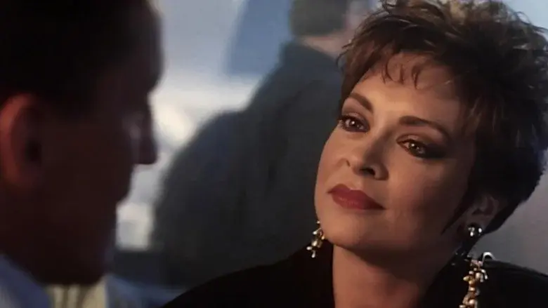 Terminator Woman still 3