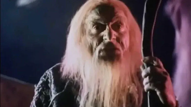 Santa Claus Conquers the Martians still 8
