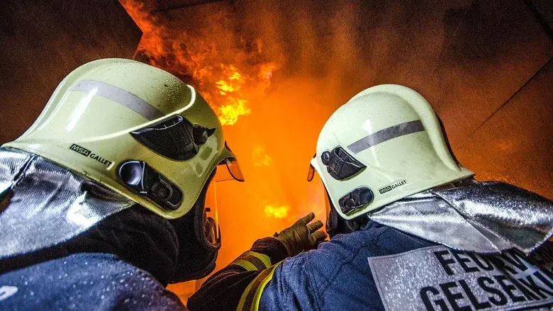 Feuer & Flamme still 2