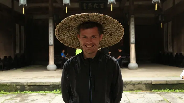 Des Bishop: Breaking China still 2