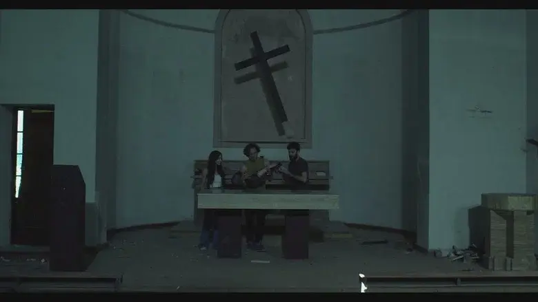 Black Gold still 1