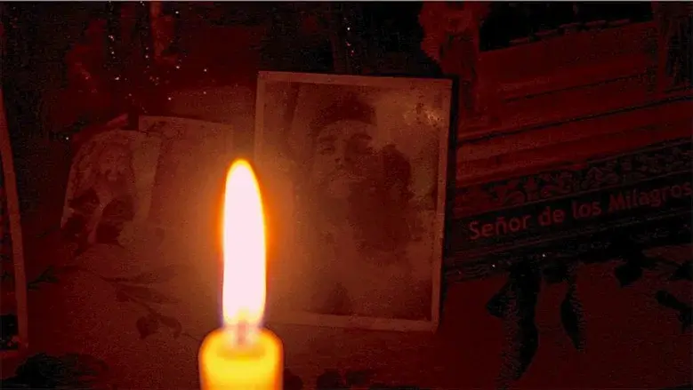 Personal Che still 4