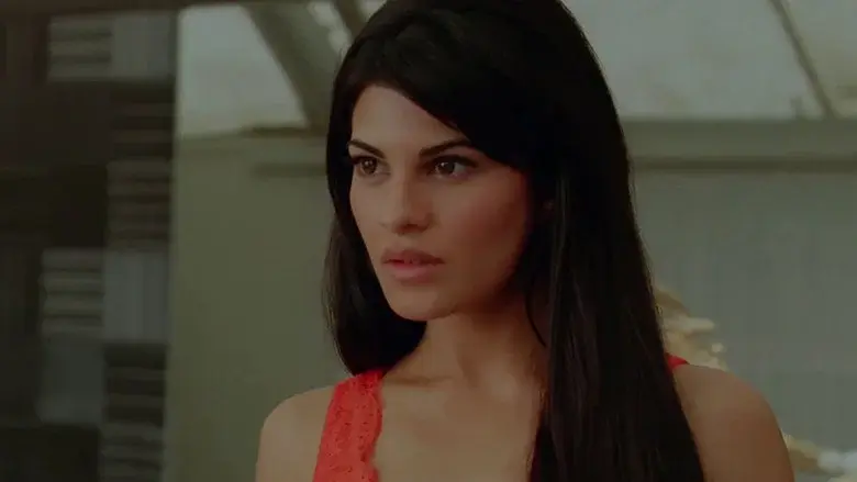Race 2 still 5