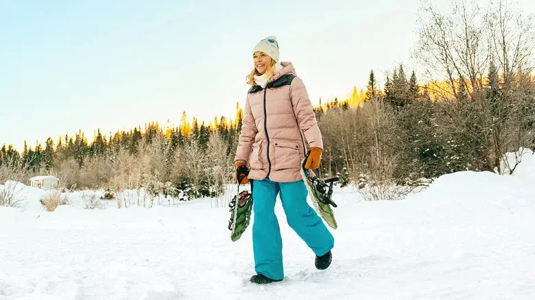 Attache ta tuque still 1
