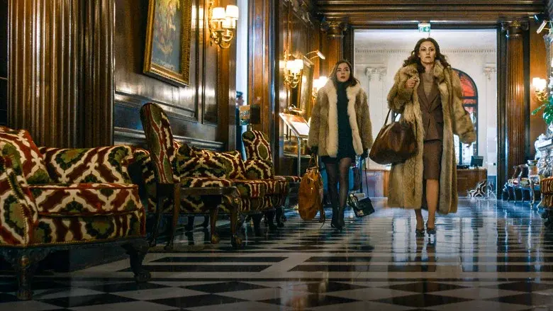 Madame Claude still 3