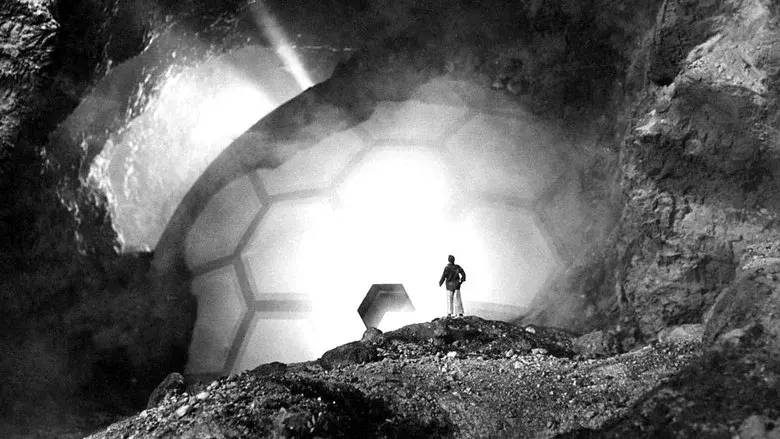 It Came from Outer Space still 4