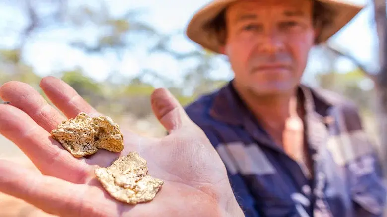 Aussie Gold Hunters still 4