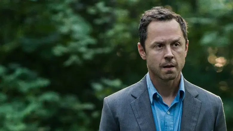 Sneaky Pete still 8