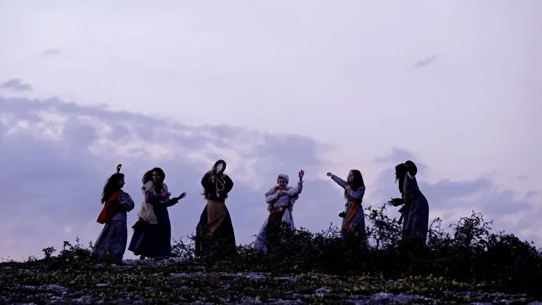 Coven still 7