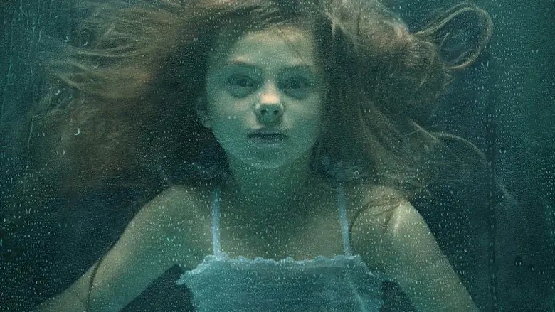 Bag of Bones still 5