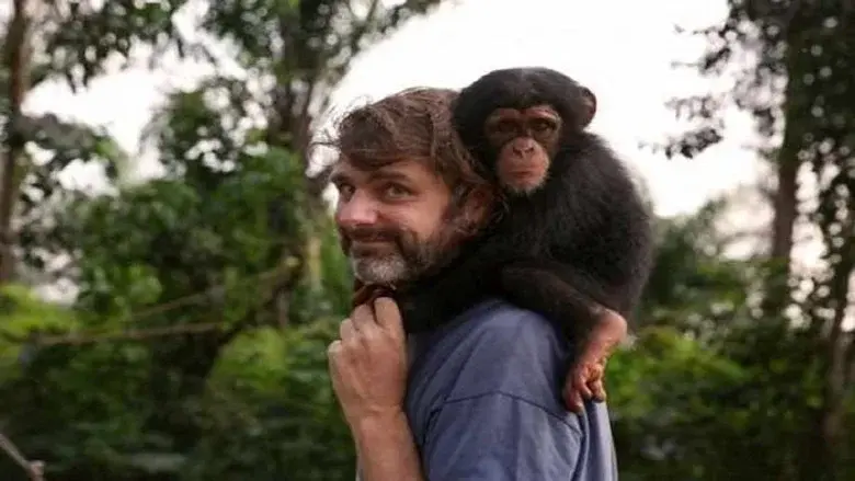 Baby Chimp Rescue still 2
