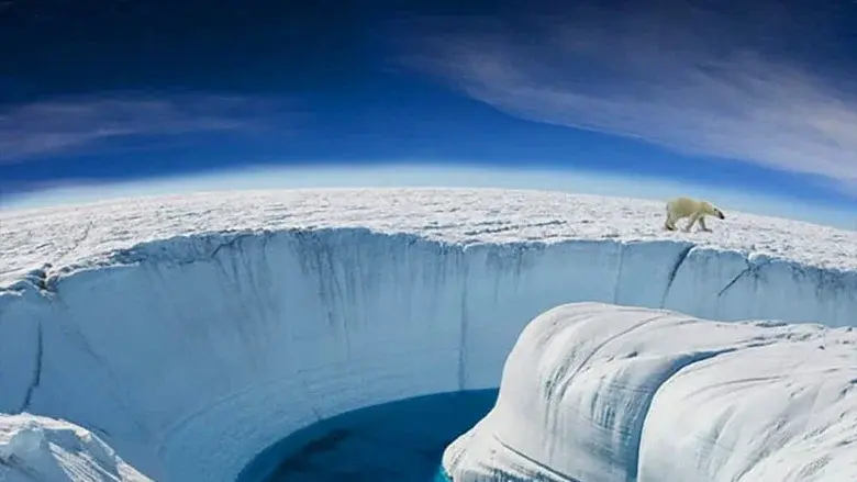 Frozen Planet still 6