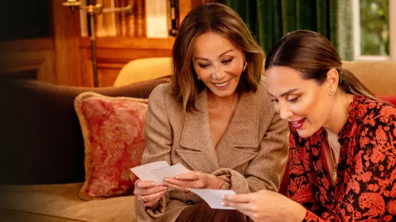 Isabel Preysler: My Christmas still 6