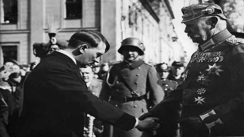 12 Years, 3 Months, 9 Days - The Chronicle Of The Third Reich still 2