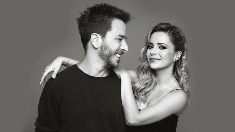 Sandy & Junior: A História still 1