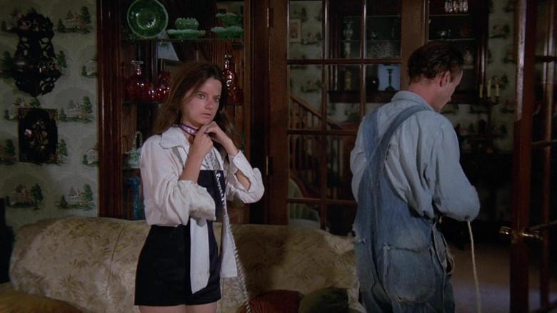 Schoolgirls in Chains still 2