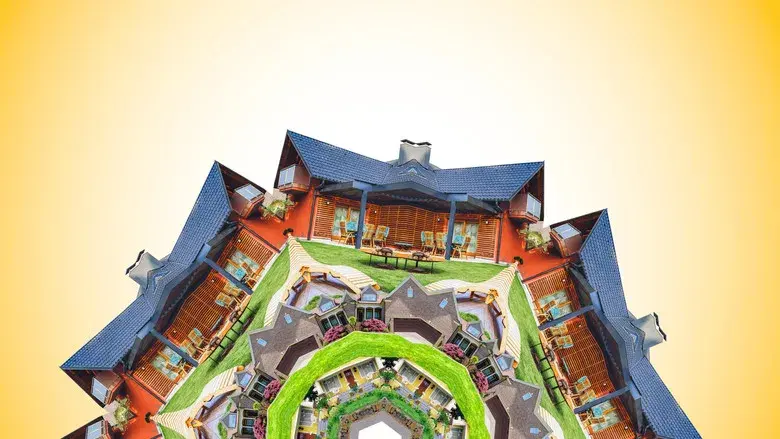 House Hunters still 1