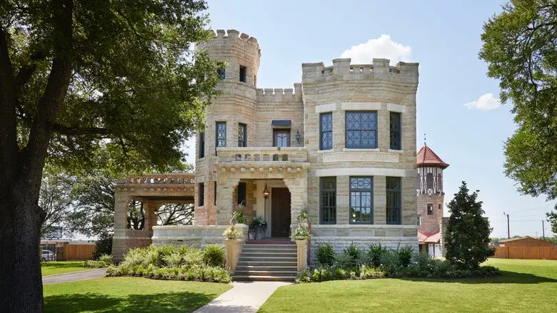 Fixer Upper: The Castle still 2