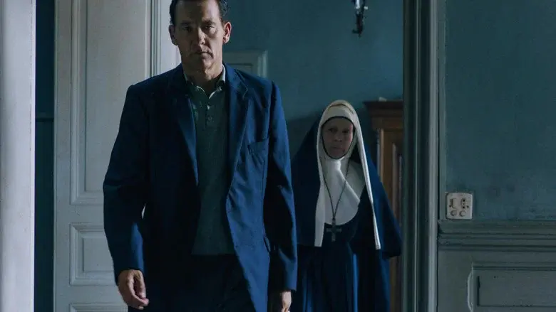 Monsieur Spade still 5