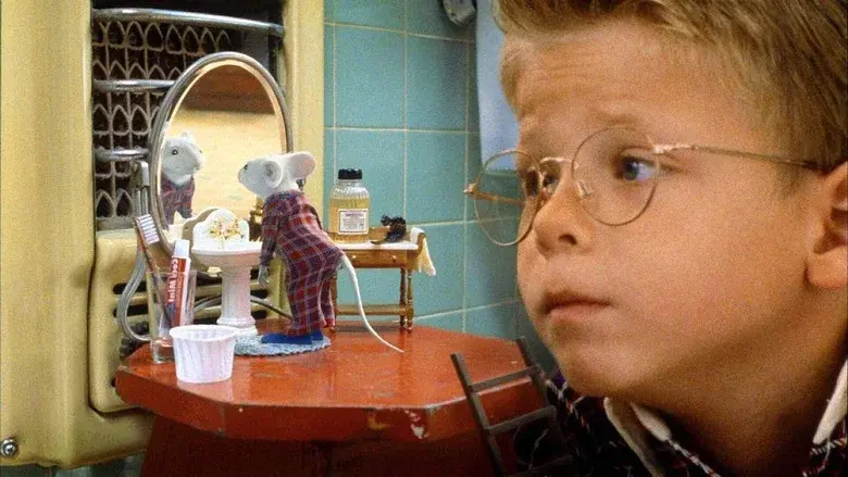 Stuart Little still 3