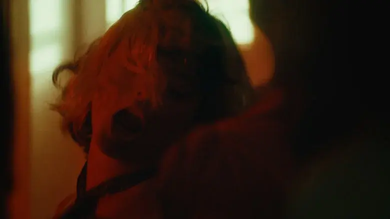 Autodefensa still 6